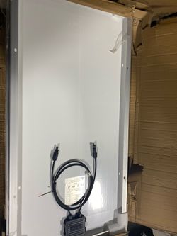 Solar Panel with MC4 Connectors