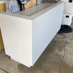 Bar Table / Office