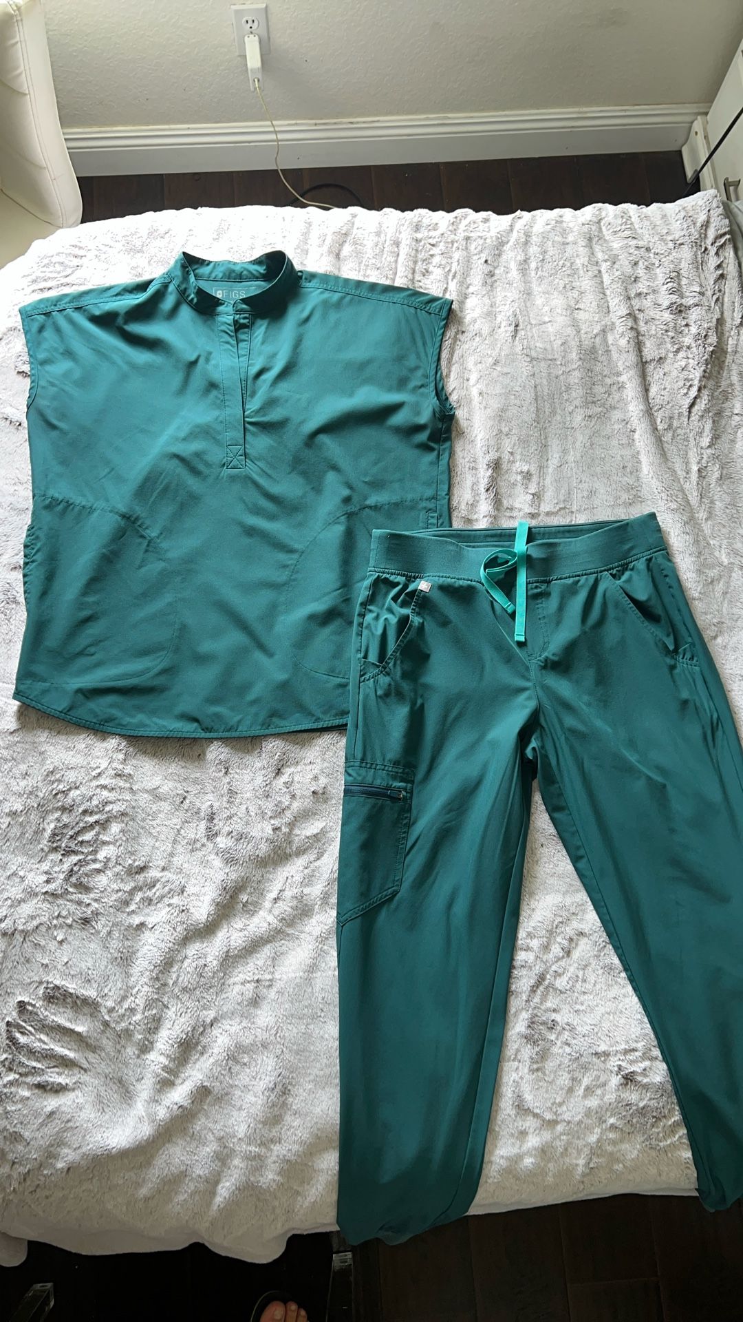 Figs Scrubs