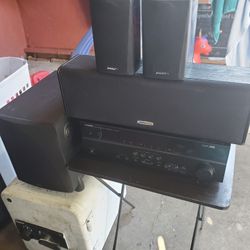 RECEIVER YAMAHA RX-V373 DEFINITIVE TECHNOLOGY SUBWOOFER POLKAUDIO 2 ENERGY