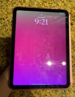 Pink iPad (10th Generation) - 256GB - Excellent Condition + Pink Clear Case📲💕