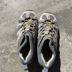 Merrell Women’s Hiking Shoes 8.5 