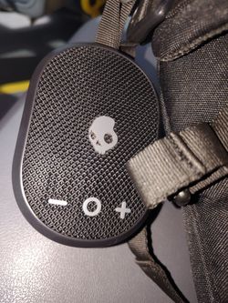 Skullcandy Bluetooth speaker