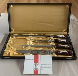 Vintage ANTON WINGEN Jr. Solingen GERMANY ROSTFREI Engraved Carving Knife Set New in Original Box. Never been used 