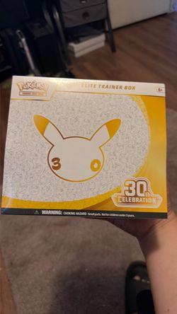 Pokémon TCG 30th Celebration Elite Trainer Box
