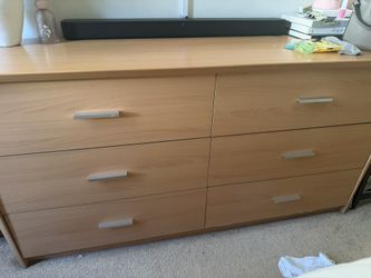 Dresser and 2 Nightstands