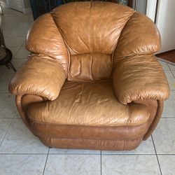 Leather Love Seat/ Couch