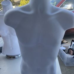 Mannequin 1 Male & 1 Female (available)