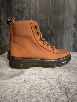 Dr. Martens Combs W Utility Combat Boots – Women’s Size 8 – NEW