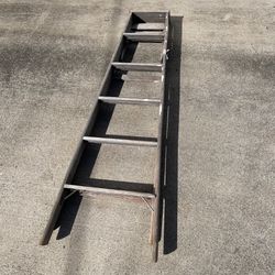 Wooden Ladder 6ft 