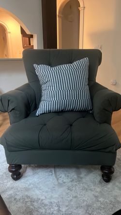 Dark green chair