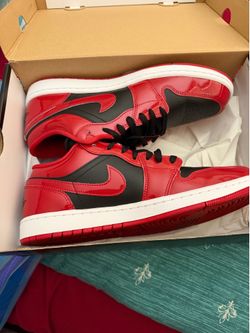 Jordan 1 low SE