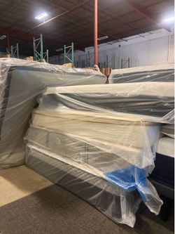 Outlet mattress store 💥 California king mattress good brands starting from $299 and UP💥