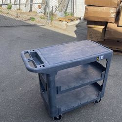38''L x 19''W x 32-1/2''H Plastic Utility Service Cart  | 3 Shelf Tool Cart