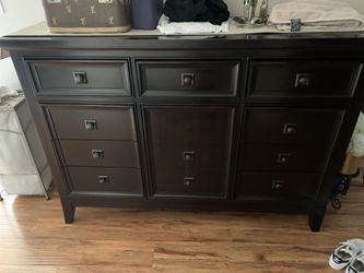 bedroom set for sale