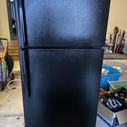 Refrigerator 140$