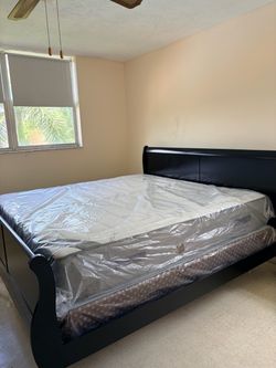 All brand new, used for staging a condo.