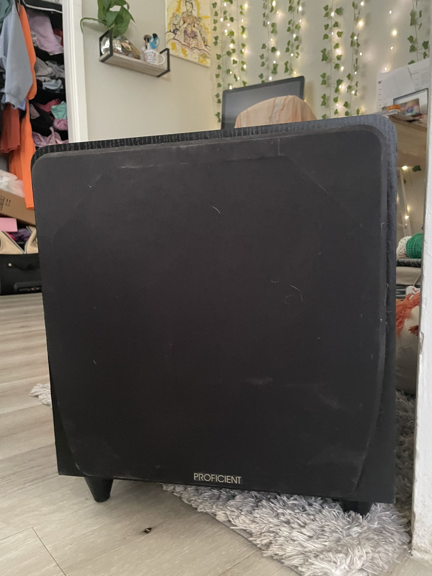 SUBWOOFER