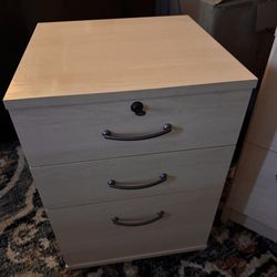 Dresser And Nightstand 