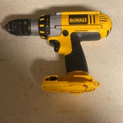 DEWALT CORDLESS DRILL DRIVER
