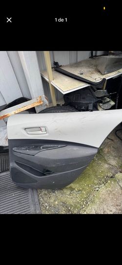 Puerta Trasera Derecha Para Toyota Corolla 2024