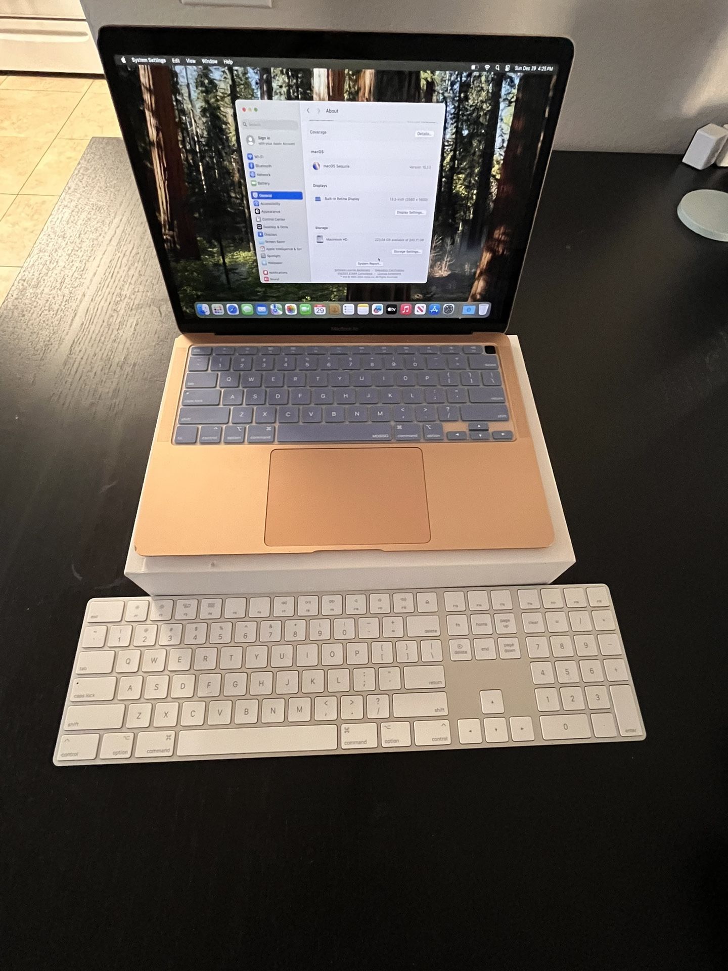 Rose Gold MacBook Air 13 Inch With Apple Keyboard