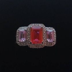 Emerald Dark Sapphire and Light Pink Sapphires Diamonds Ring 