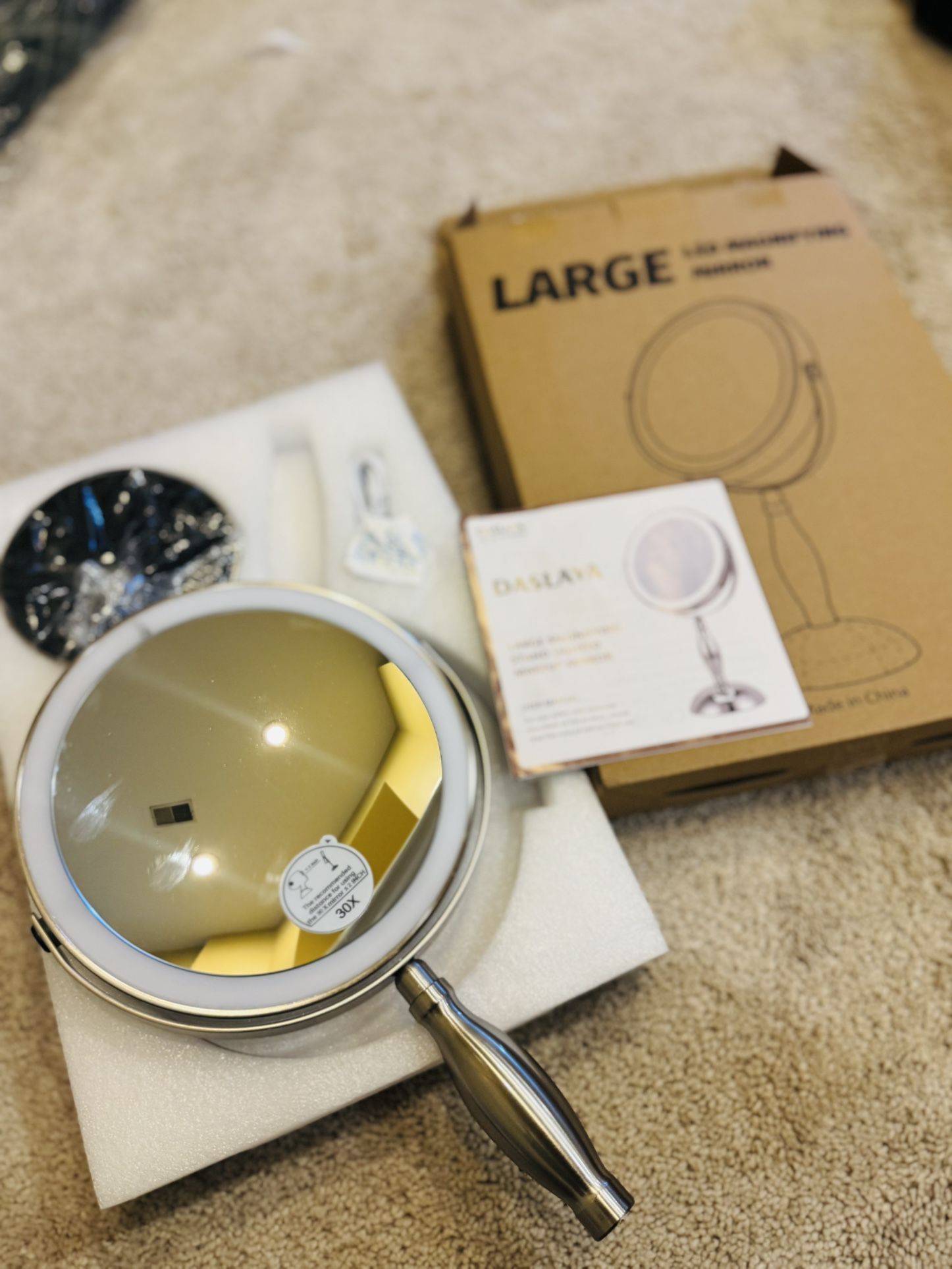 Professional 8.5" Lighted Makeup Mirror with Bright LED. Never used