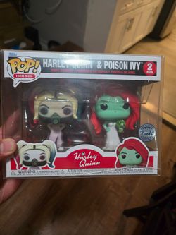 Harley Quinn and Poison Ivy Wedding Funko Pop! Vinyl Figure 2-Pack EE Exclusive