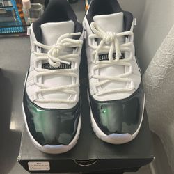 Jordan 11 Lows Iridescent 