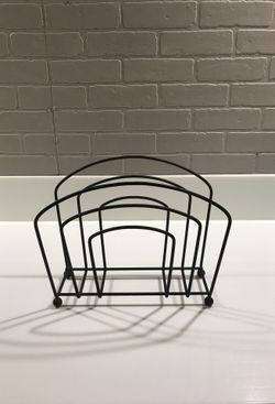 MID CENTURY MAGAZINE RACK