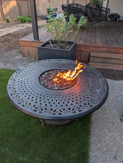 48” Cast Aluminum Propane Fire Pit Table