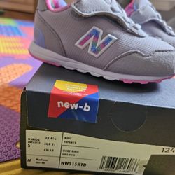New Balance Girl Shoes
