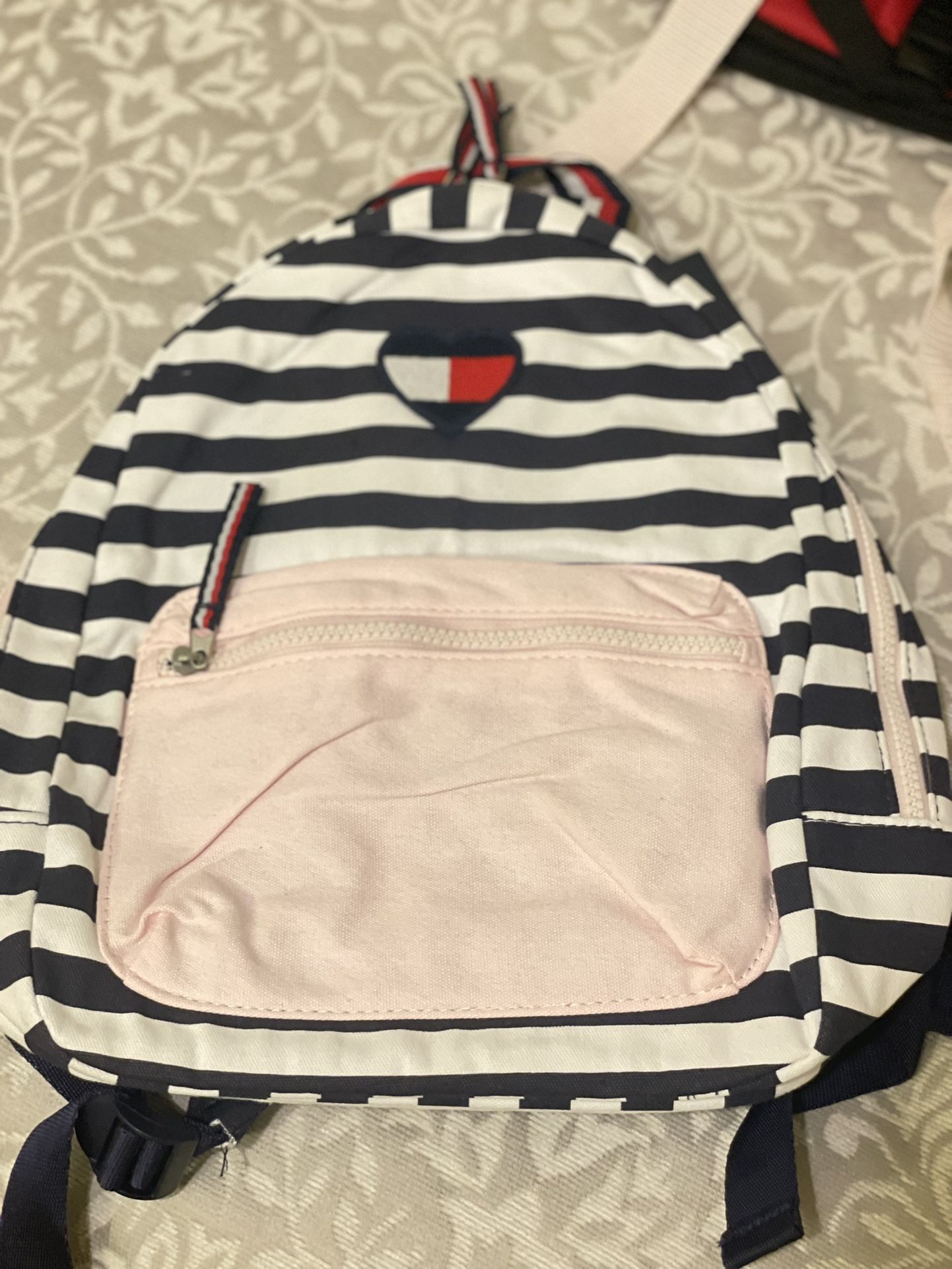 Tommy Hilfiger