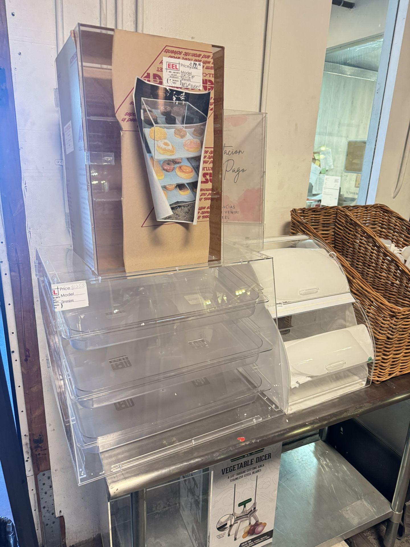 CounterTop Bakery display Cases