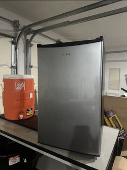 Whirlpool Mini Fridge