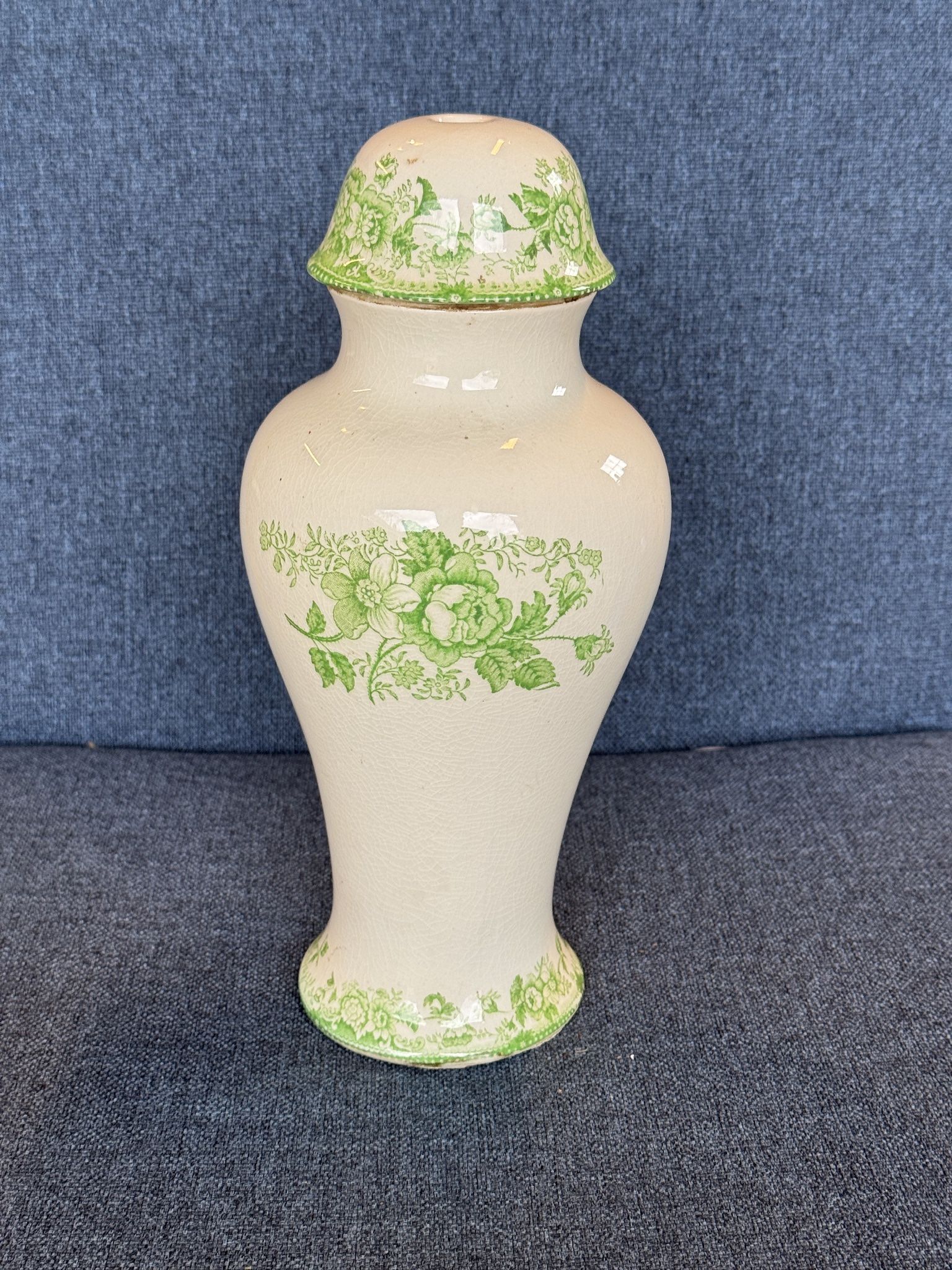 Royal Stanford shire pottery - decor
