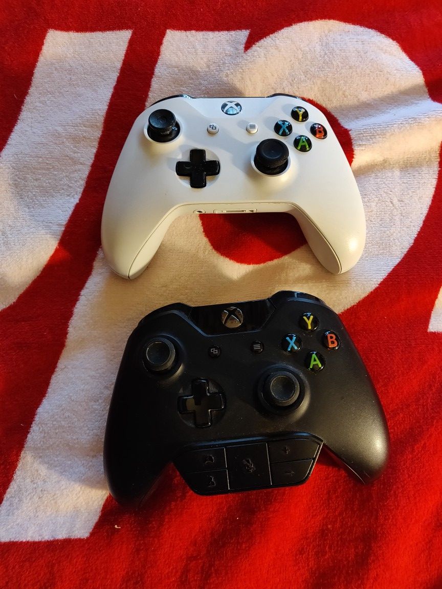 Xbox One controllers for Sale in Colton, CA OfferUp