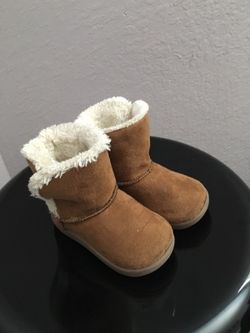 Girl boots