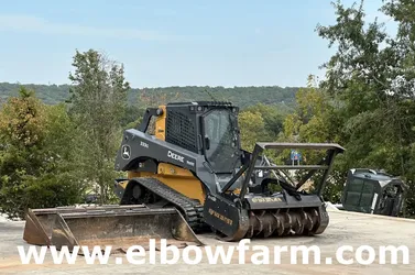 Very Clean2023 John Deere 333G Track Skid Steer
