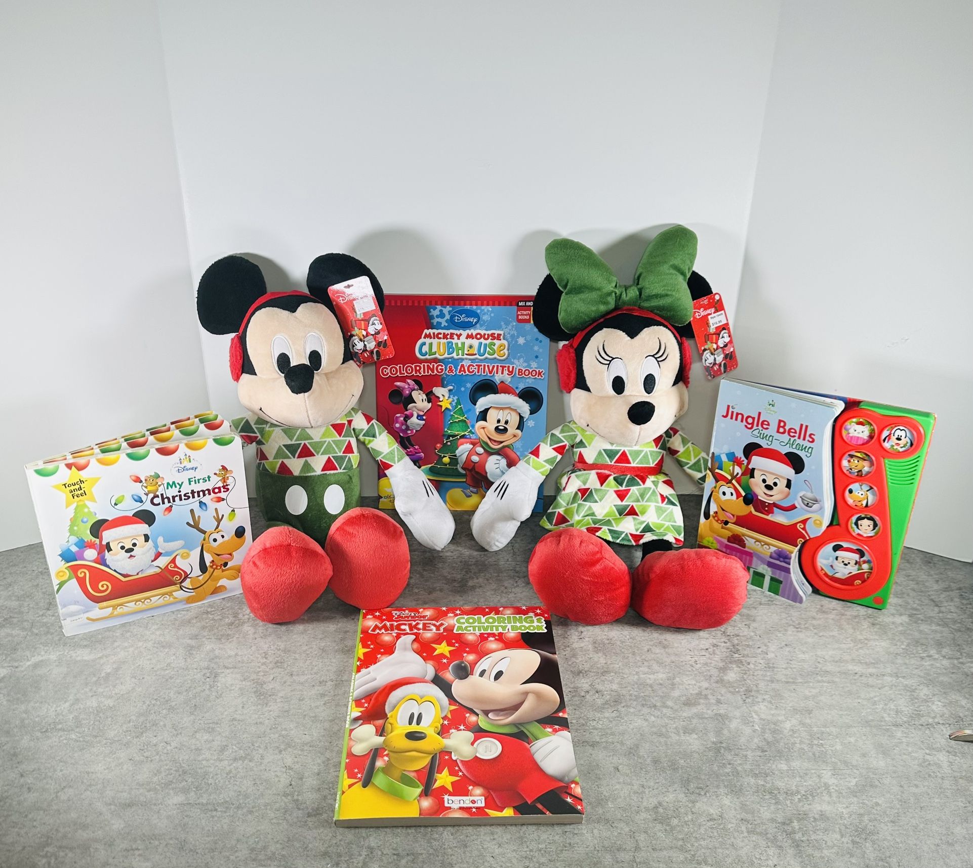 Mickey And Minnie Christmas