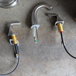 Brushed Nickel Bathroom Sink Or Tub Faucets