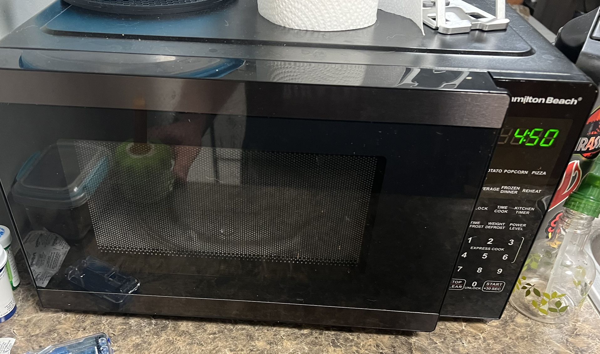 Hamilton Beach 0.9 Cu ft Microwave Available Mid September