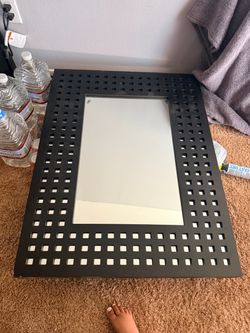 Black mirror