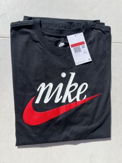 New Men’s Nike T Shirt Size Large 