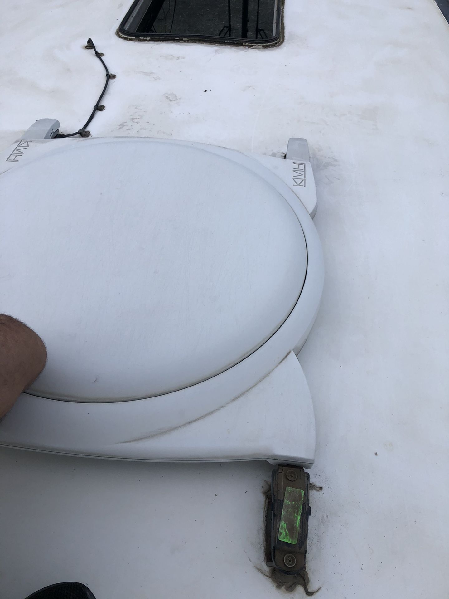 KVH Mobile Satellite Dish & box