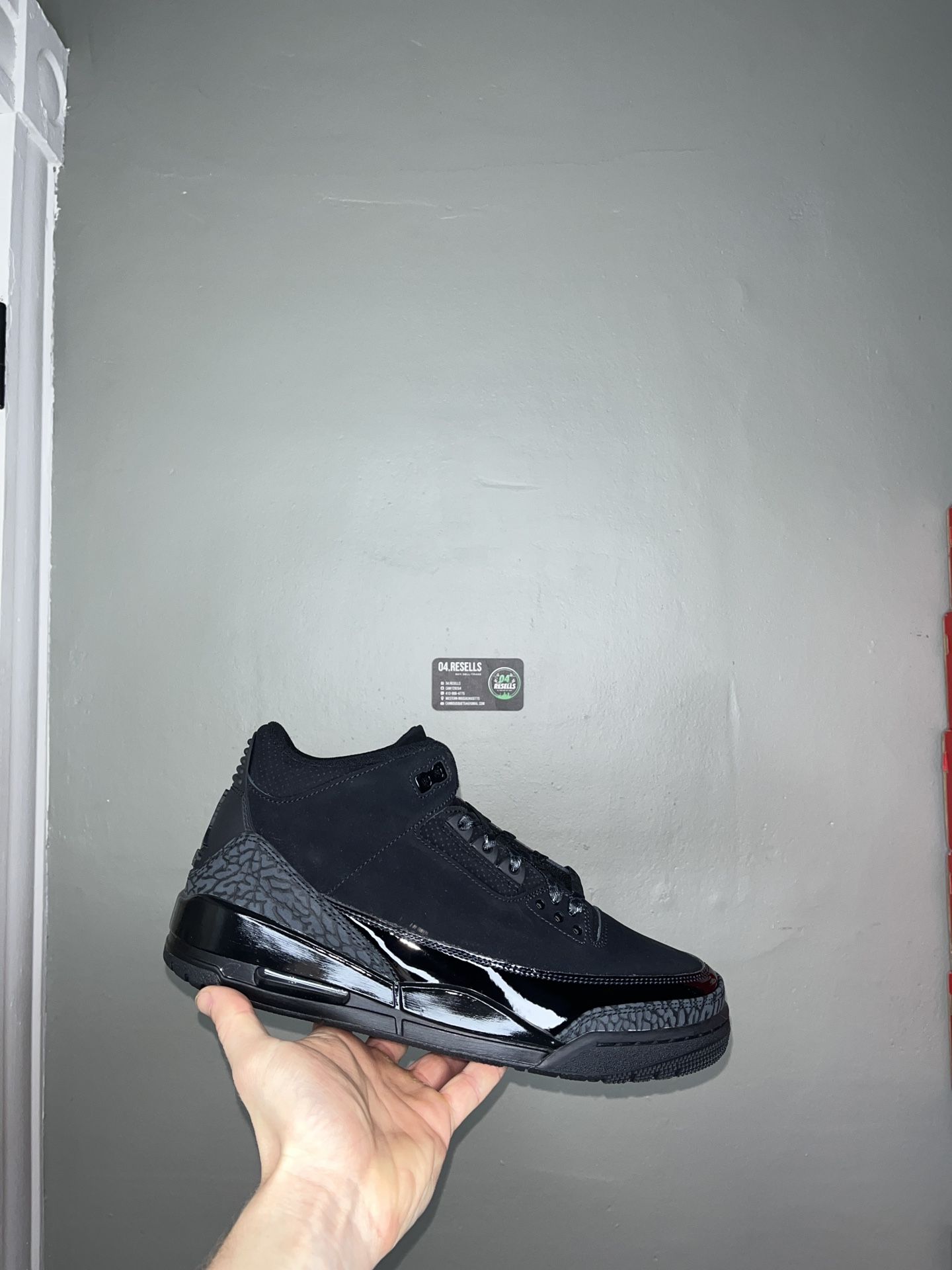 Jordan 3 Black Cat