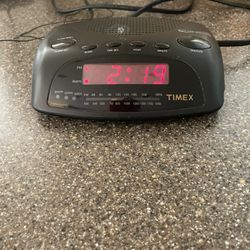 Alarm Clock With Radio