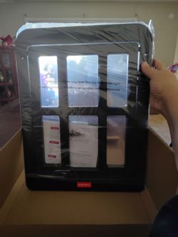 Dog door for sliding door