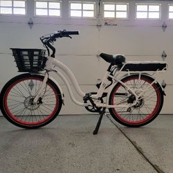 White Electric Bike Model S from Electric Bike Company 